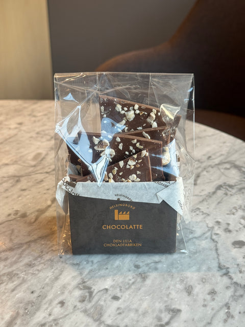 Mjölkchokladbräck med hasselnöt